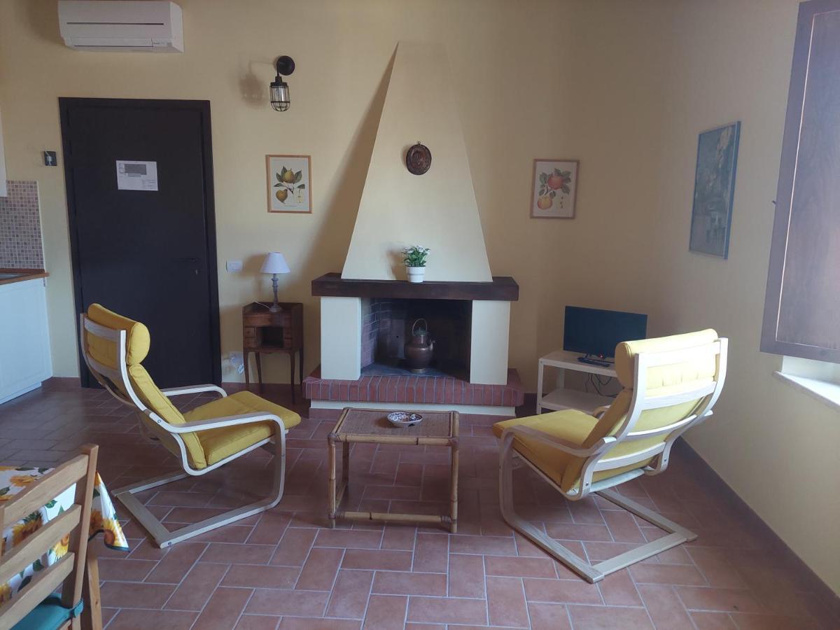 Agriturismo Il Pescinone Venturina Terme Bagian luar foto