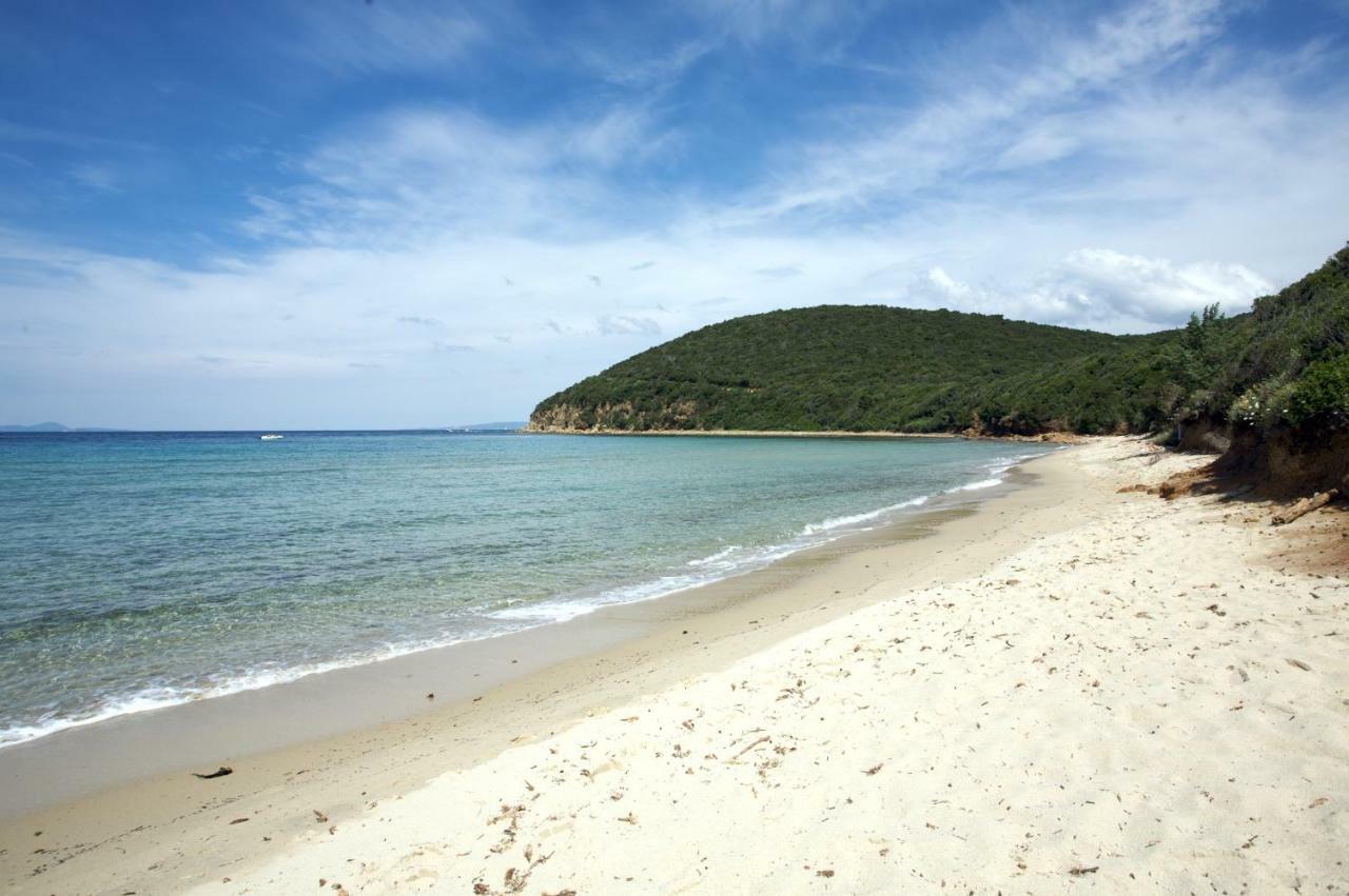 Agriturismo Il Pescinone Venturina Terme Bagian luar foto